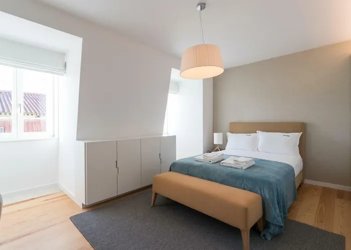Flh Chiado Bright Apartment